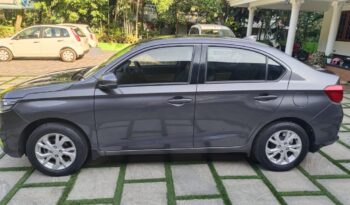 
										Honda Amaze full									